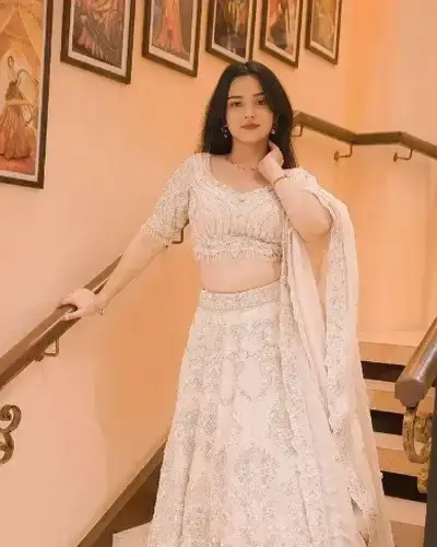 Escort Service In Dharashiv